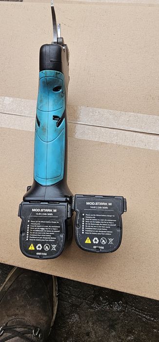 Foarfeca vie ,livada,pomi Campagnola M cu acumulatori ,import