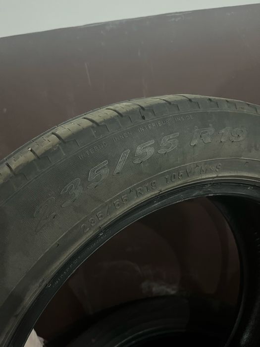 Автошины комплект лето б/у 235/55