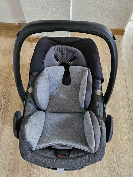 Стол за кола - кошница Maxi Cosi