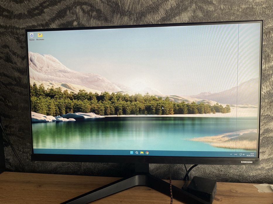 Монитор Samsung F24T350FHI