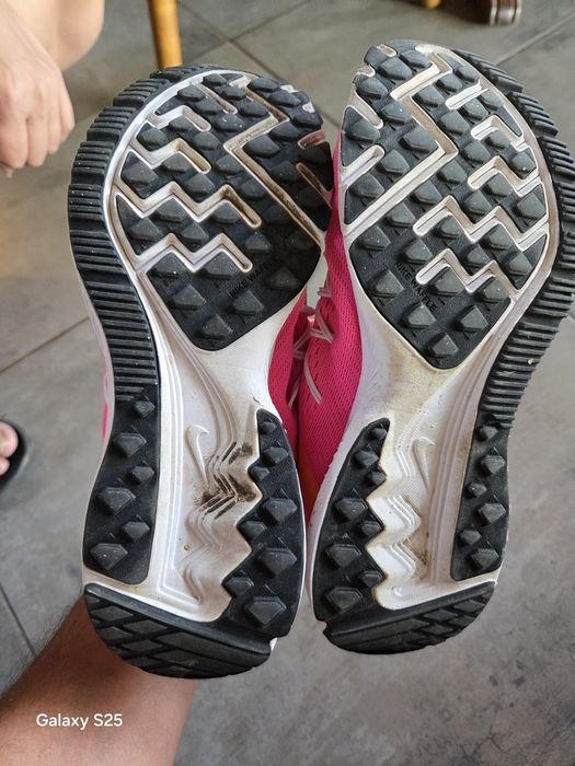 Оригинални маратонки nike