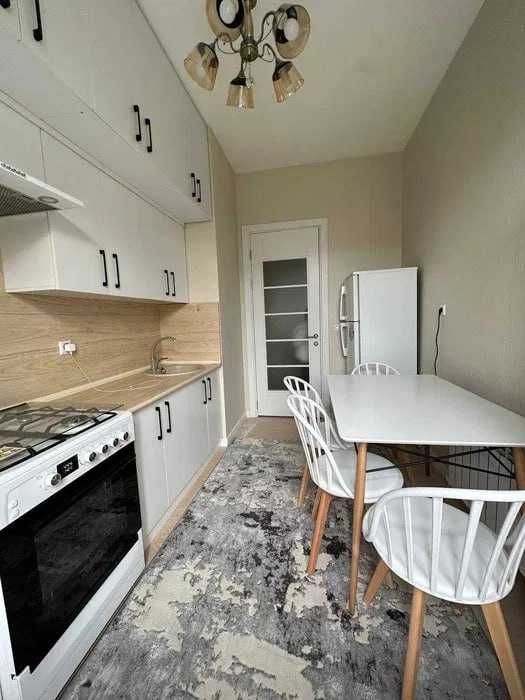 Сдаётся 2ком квартира Жк Алмазар сити 1-етаж 60м2