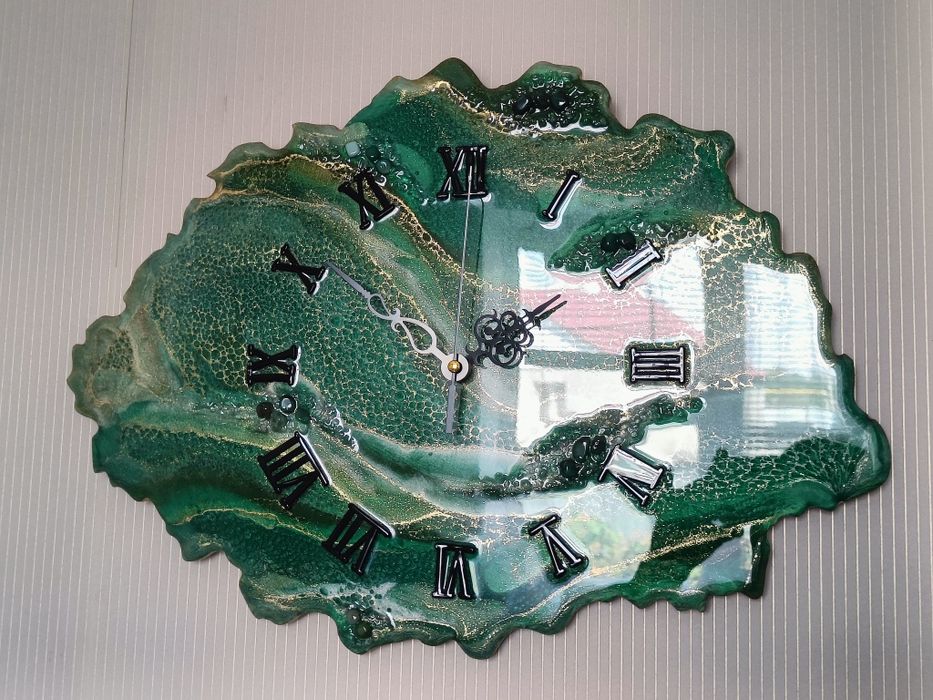 Часы ручная работа