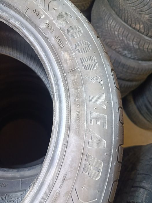 Goodyer 215/55/16 пара летние