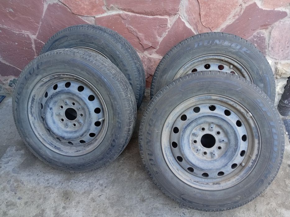 Резину с дисками 195/65/ r15