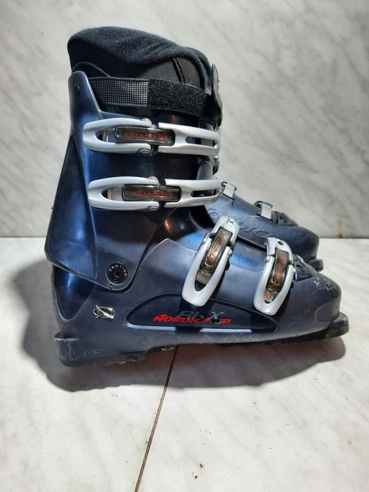 Clapari ski schi Nordica mondo 27-27,5 corespunde mărimii 41-42