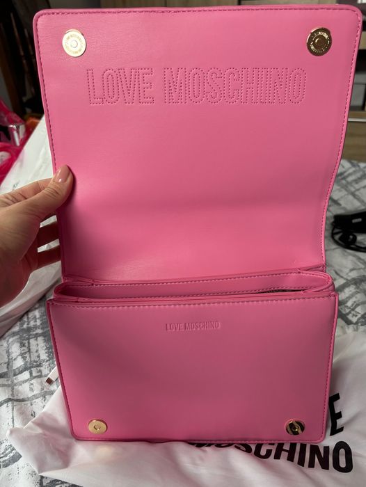 Оригинална чанта Love Moschino