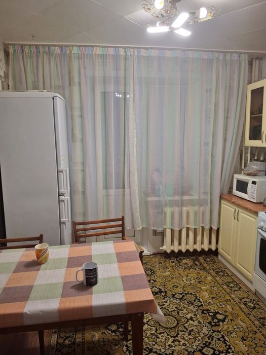 возьмем девочку на подселение