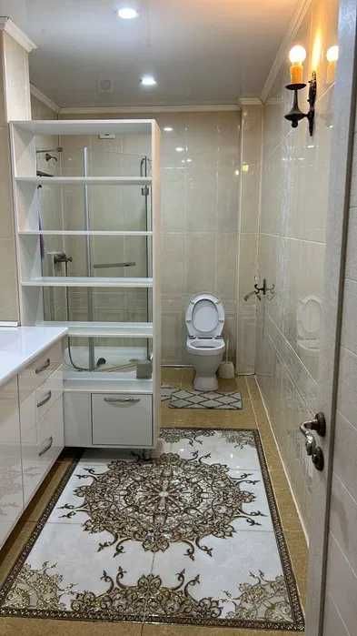 Сдается светлая 2-ком квартира на Айбеке