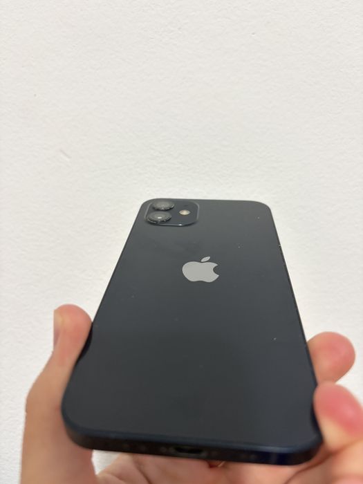 iPhone 12 64GB, Black