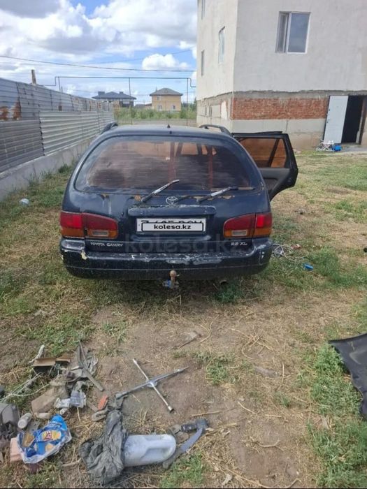 Машина Toyota 10 продается