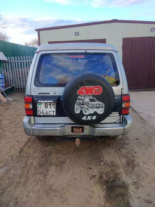 Продам Митсубиси паджеро 2
