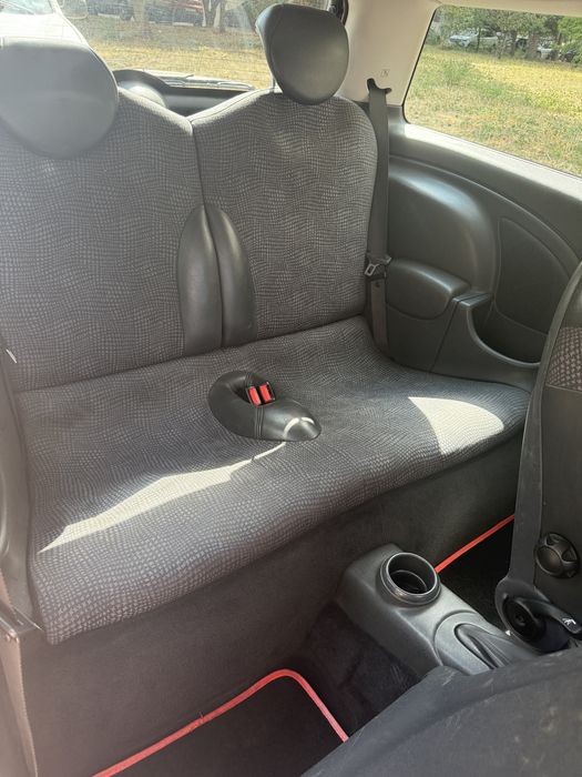 Mini Cooper 1,6 бензин