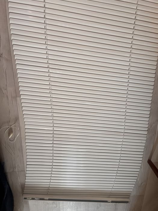 Жалюзи горизонтальные алюминиевые