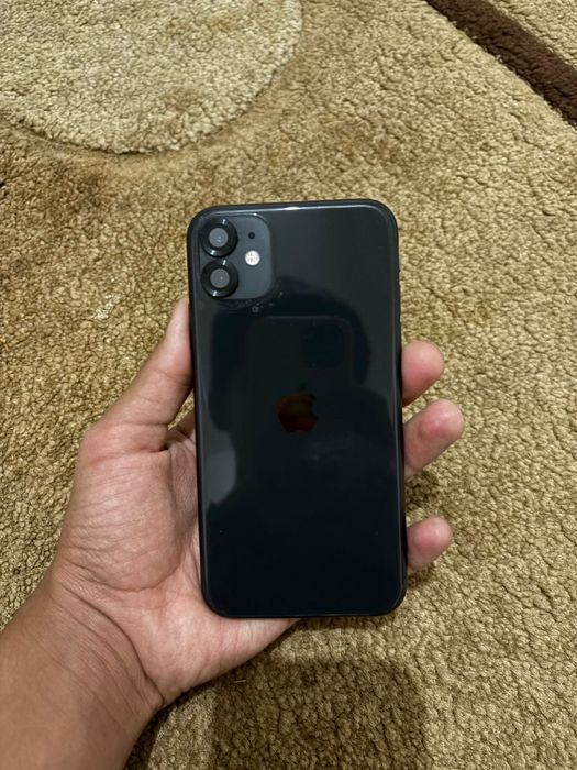 Айфон11 / 128гб / 83 ёмкст