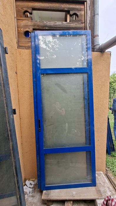 Uși termopan aluminiu
