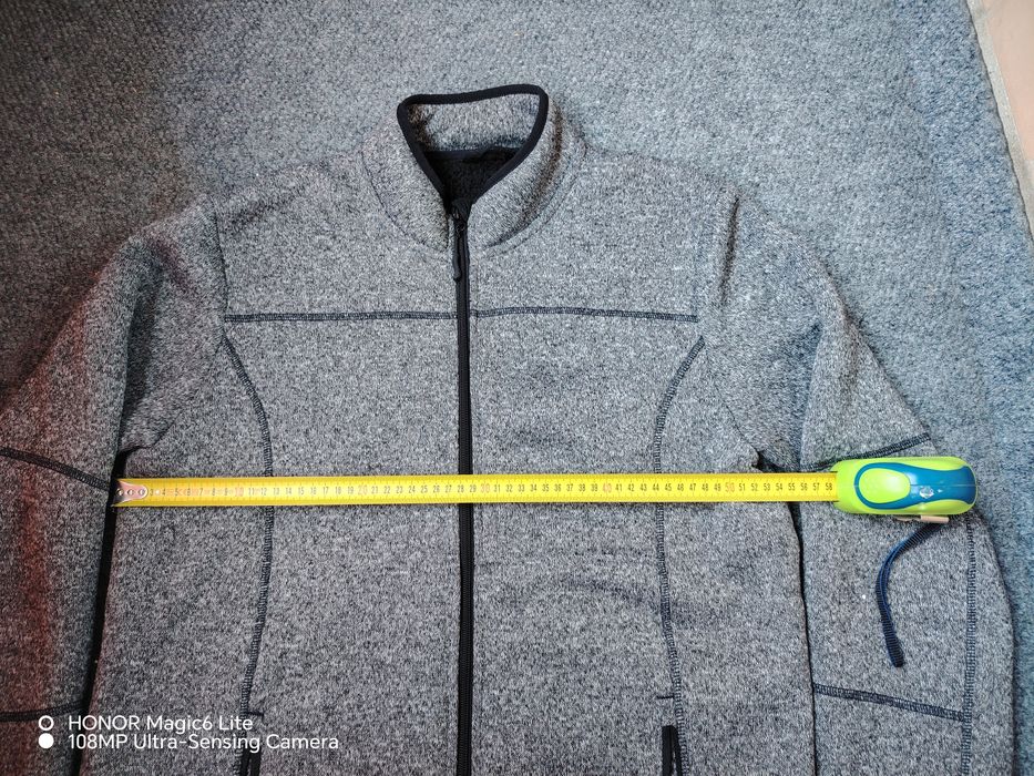 Две  мъжки якета