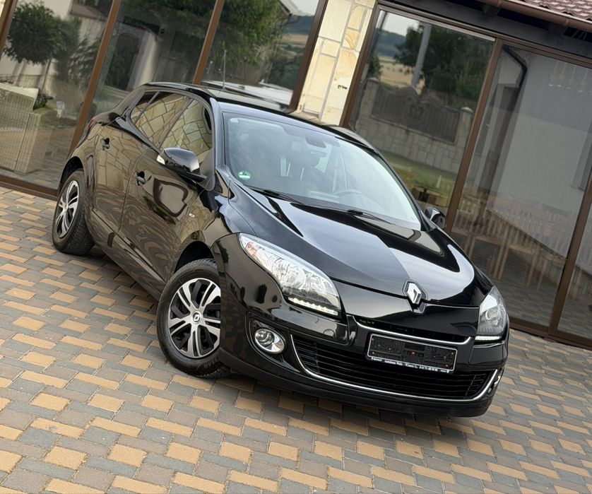 RENAULT Megane 2012