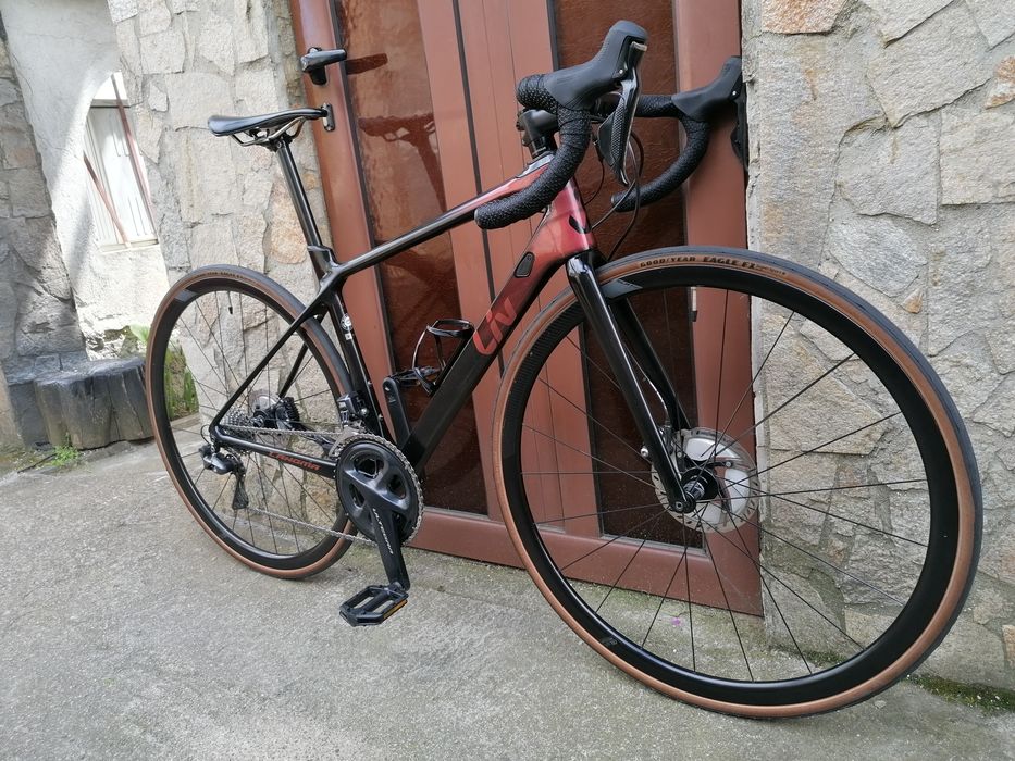 GIANT - Liv Full Carbon 7,2 кг. Shimano Ultegra Di2