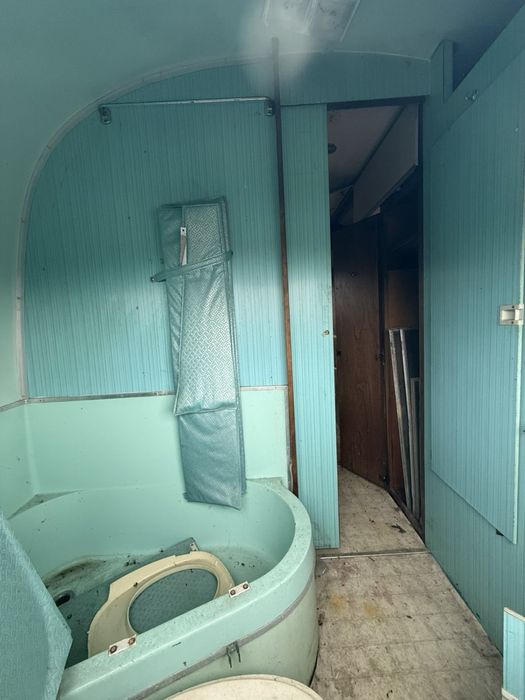 КАРАВАНИ airstream