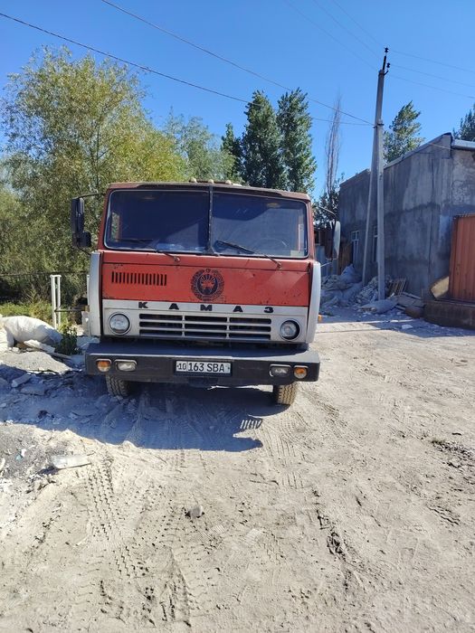 Shalanda kamaz mashinasi sotuvda
