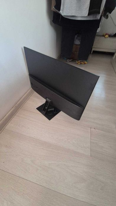 Монитор xiaomi g24