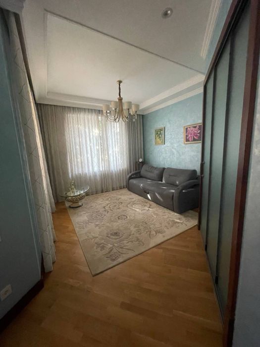 Ул. Никитина Дом 400 м2