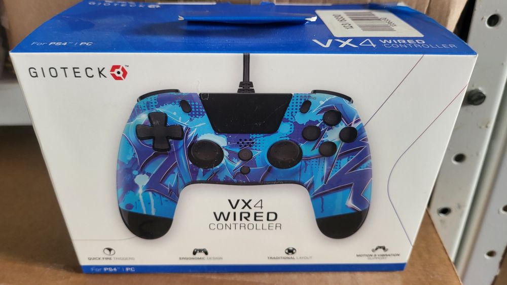 Нов контролер джойстик Gioteck WX4 wired за PlayStation 4 PS4 / PC