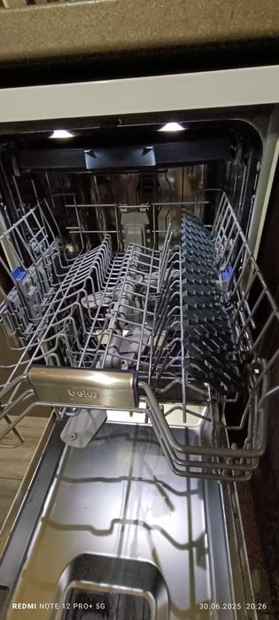 Продавам съдомиялна машина BEKO
