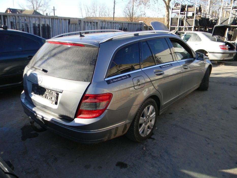 Dezmembrari Mercedes-Benz C-CLASS (W204) (2007-2014) C 180 CDI (204.2