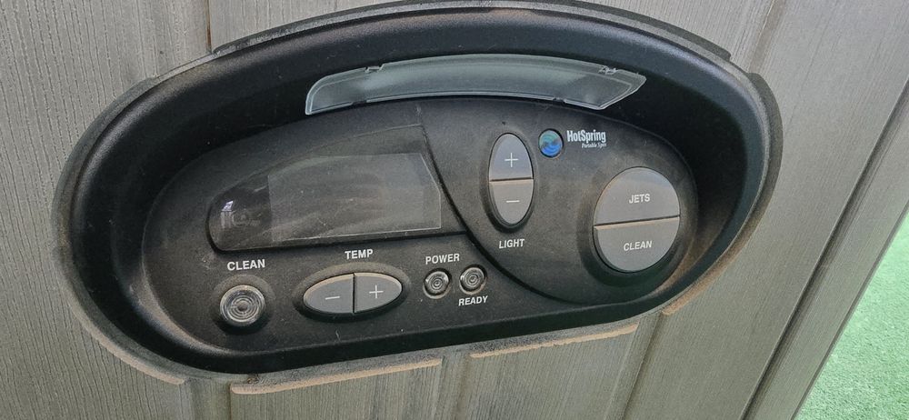 Джакузи HotSpring JetSetter