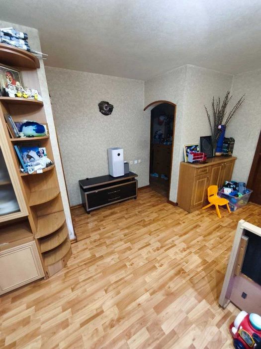 Продаётся 1/2/5 Шота Руставели Бабура