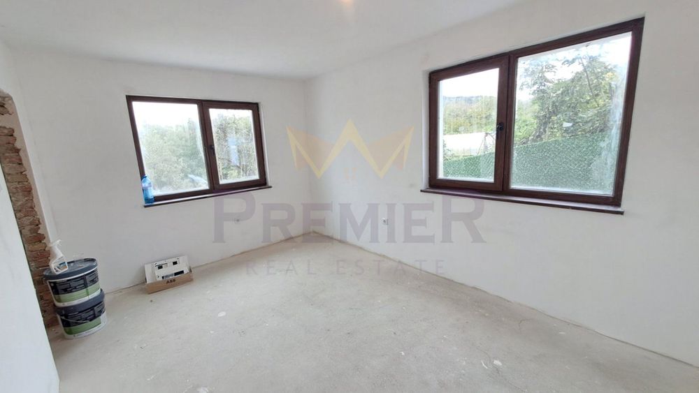 Продава се Къща в с. Осеново, Област Варна - 192 кв.м за 1016 €/кв.м - Снимка #6