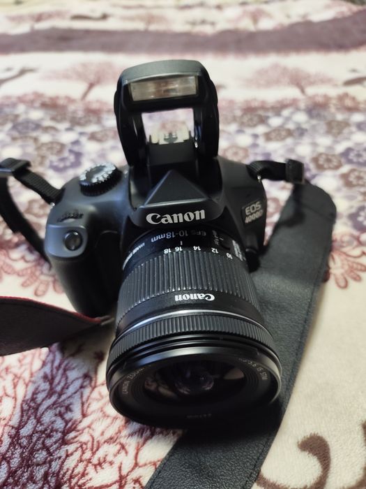 Фотоаппарат Canon 4000d