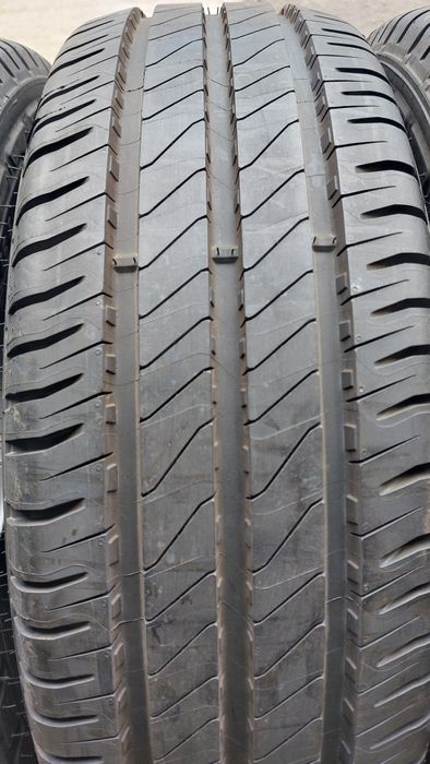 Нови гуми 215 65 16 C Michelin Agilis 3 4 броя