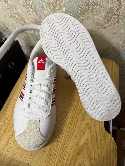 Кроссовки Adidas VL Court 3.0 (Новые с бирками)