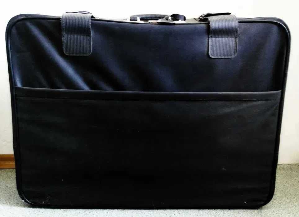 Продам чемодан (Германия)