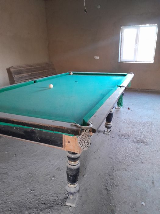 Blyard stoli sotiladi