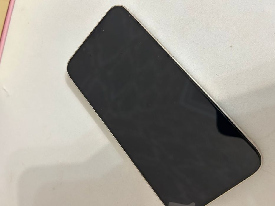 Продам Iphone 14