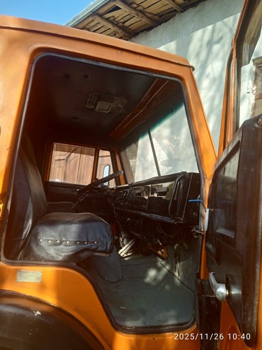 Kamaz samasval sotiladi