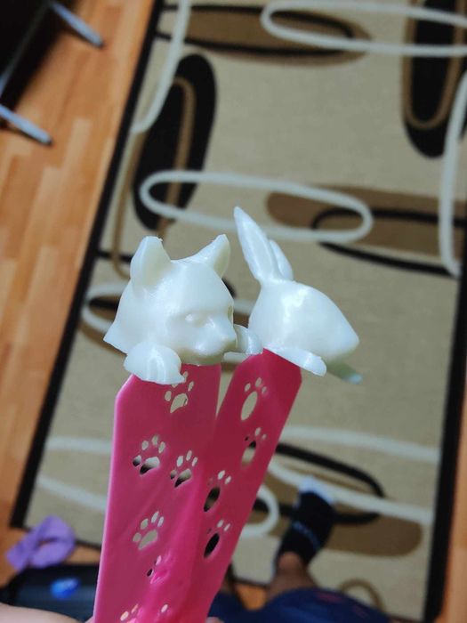 3D Принтиран  Книгоразделител котешки лапички