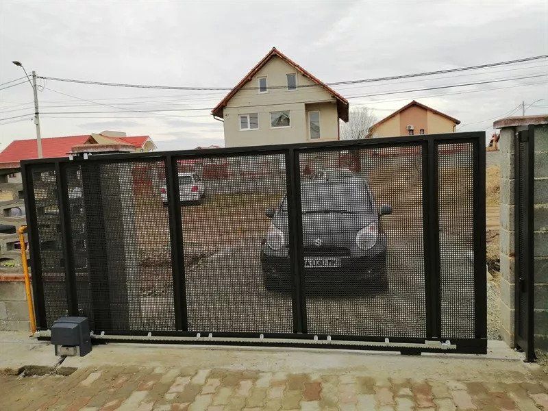 Montaj +vînzare sist telecomandă porți 100-350 kg/batante sau culisant