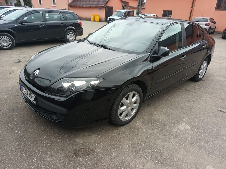 Vând renault lagguna