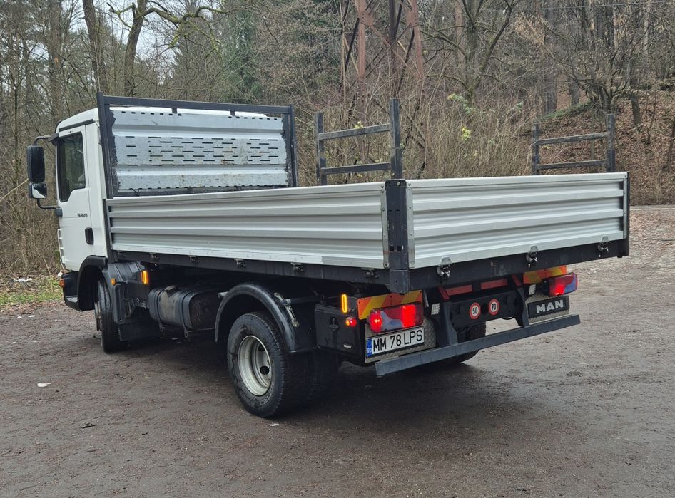 Man tgl 12 210 basculabil