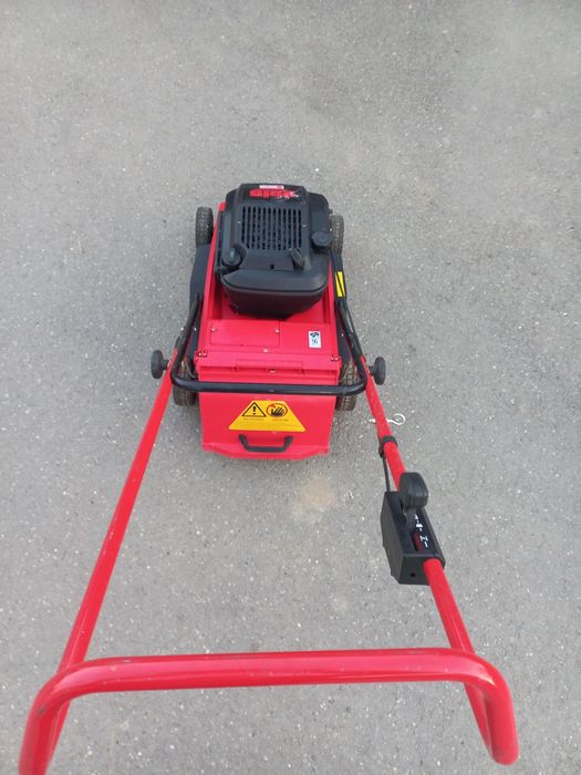 Masina tuns iarba   SOLO