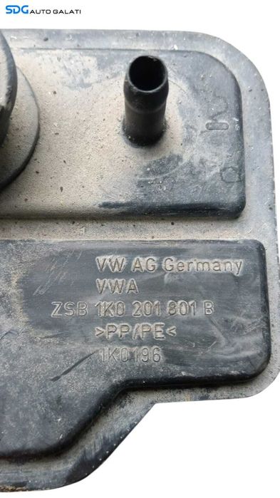 Canistra Carbon Filtru Gaze Volkswagen Golf 5 1.4 1.6 2.0 FSI 2004 - 2008 Cod 1K0201801B [M9322]