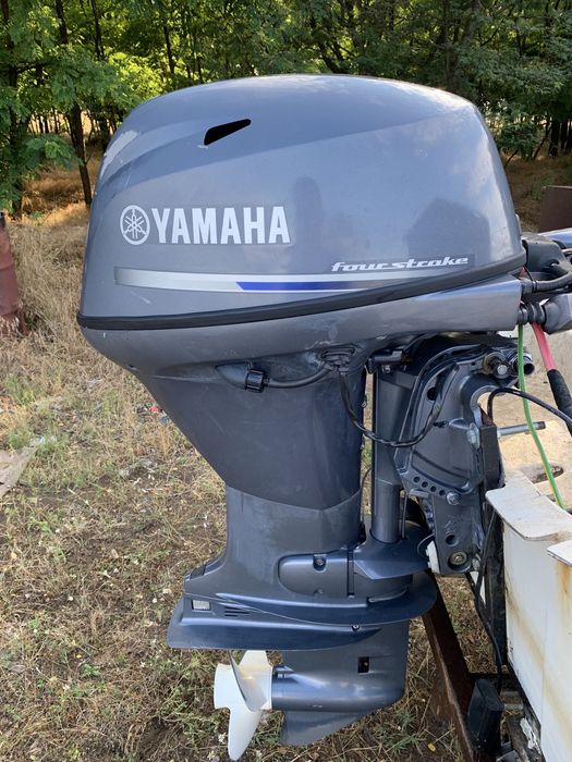 Motor Yamaha F25