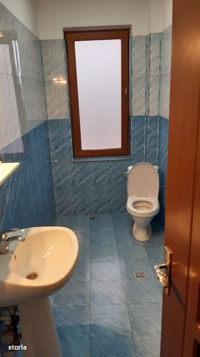 Inchiriez spatiu birou