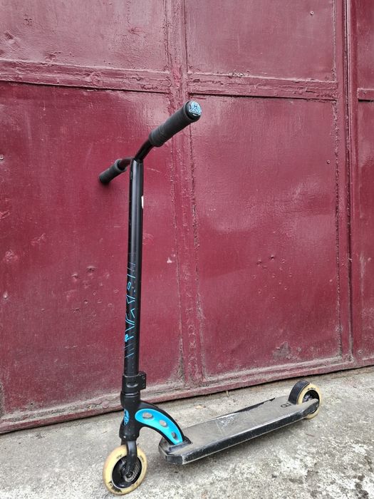 -MGP VX8 PRO- trotineta