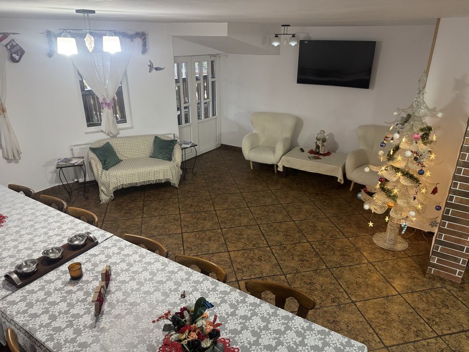 Vila de inchiriat la Castelul Bran!